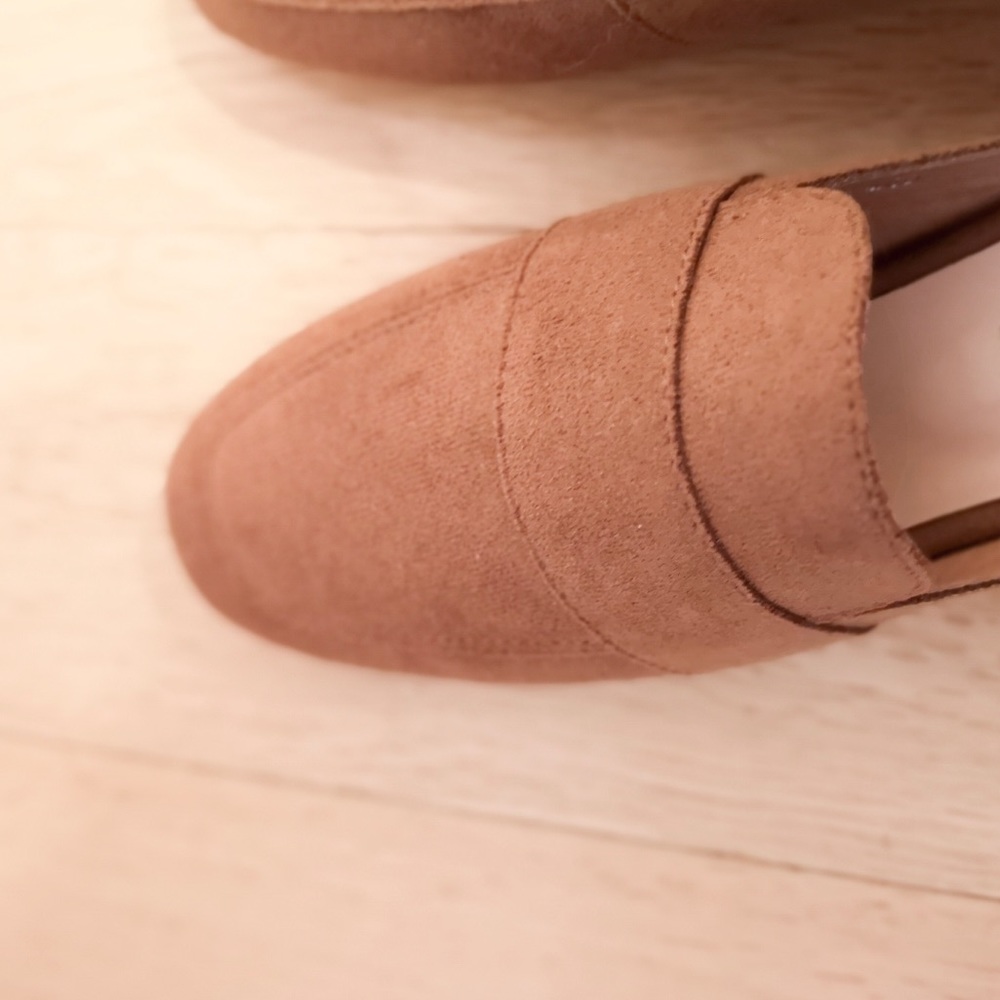 MOVING SAlE Carmel chic slipper - Picture 6 of 6